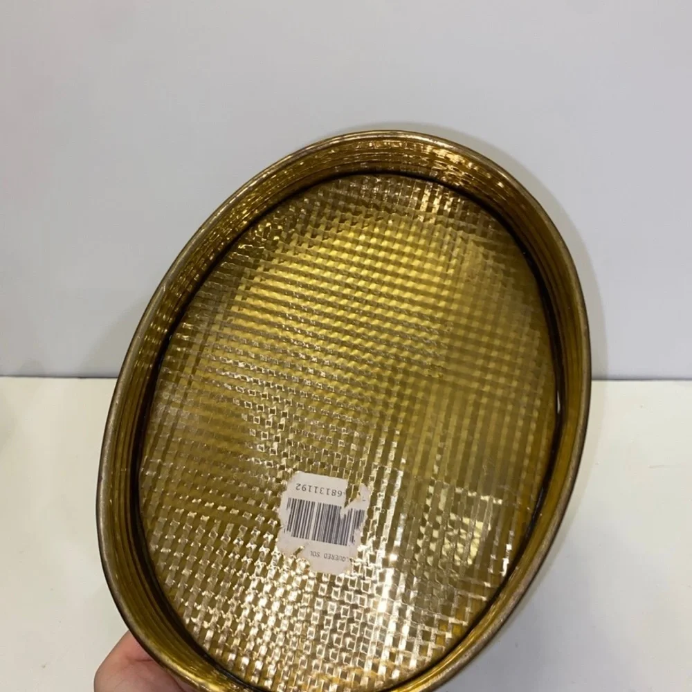 Vintage 12 inch brass bowl / planter decor - Picture 8 of 12